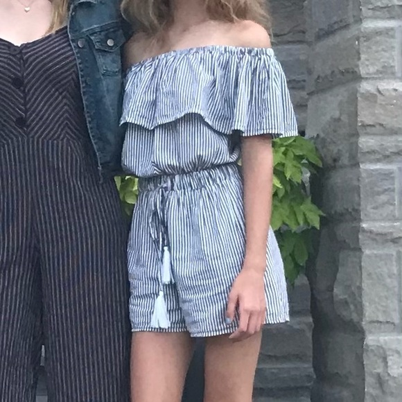 stripped romper - Picture 7 of 7